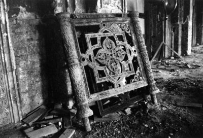 Fundstück_Teil-Bima_1990_Foto-Günter-Krawutschke-scaled-400x272